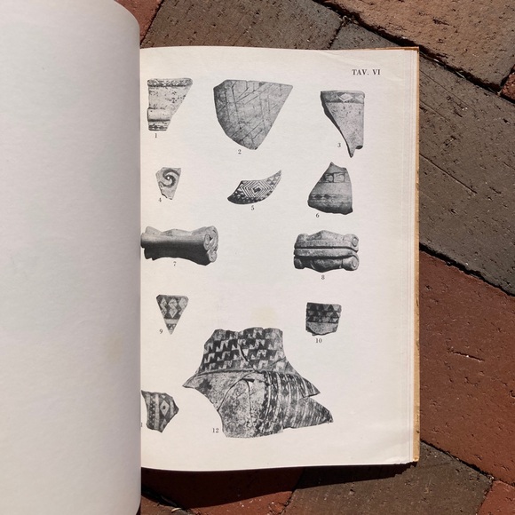 Il Castello di Lipari Flaccovio Aeolian Archaeological Museum Museo Art Books - Picture 5 of 12